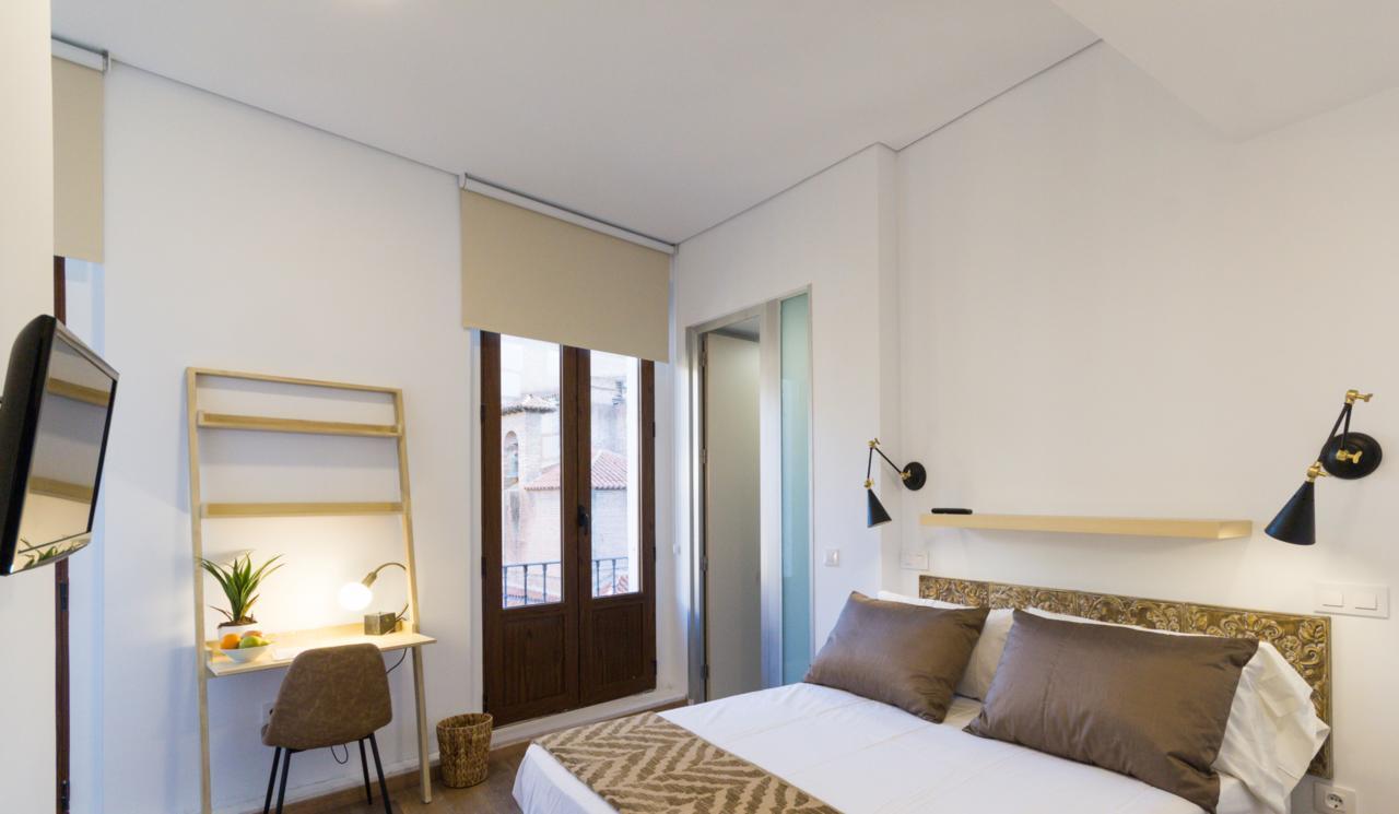 Guest house The Bridge Huertas Madrid