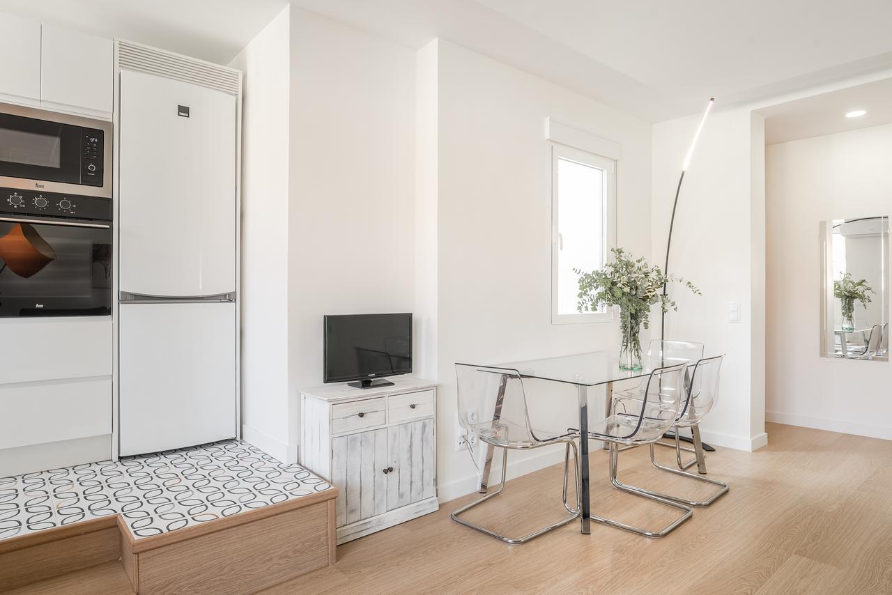 Bnbholder Stunning Terrace Centre Apartment