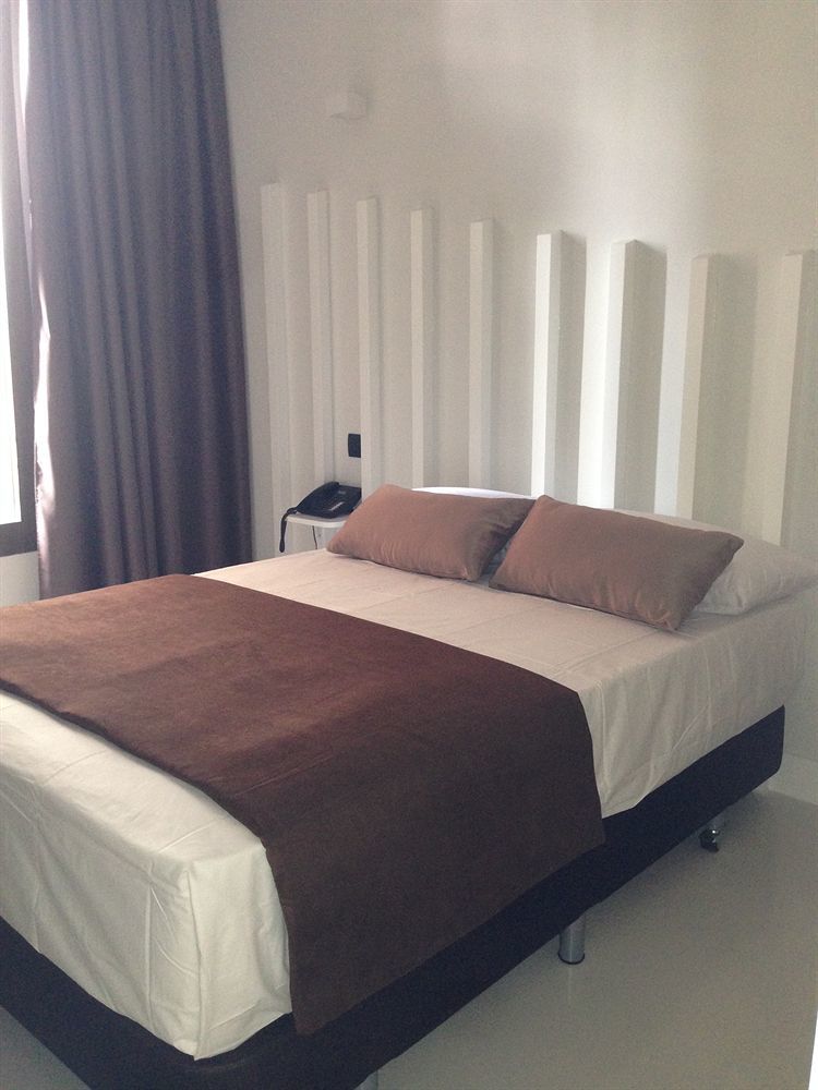 Gran Via 44 Hostel *