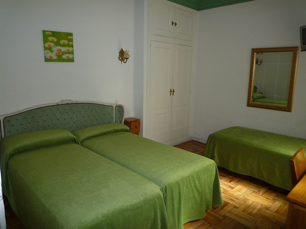 Gæstehus Hostal Madrid 3*
