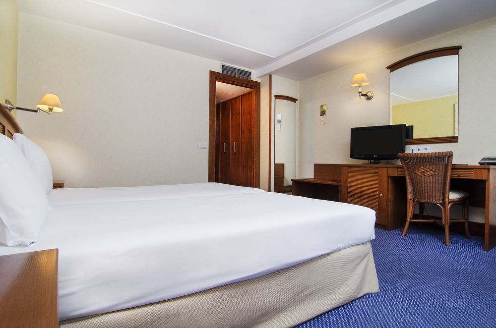 7 Islas 4* Madrid