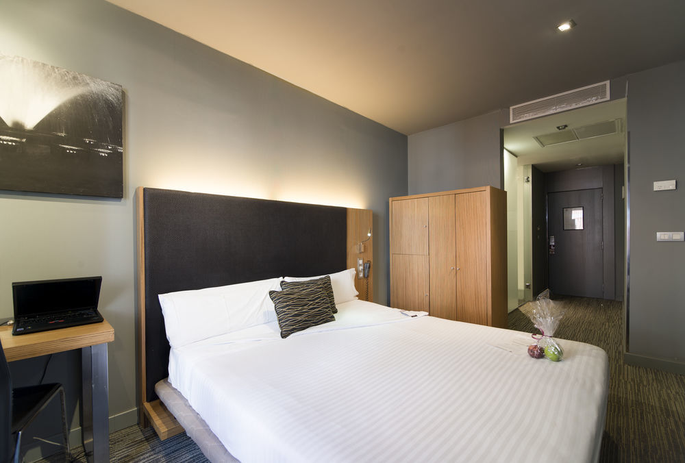 Petit Palace Tres Cruces Hotel Madri