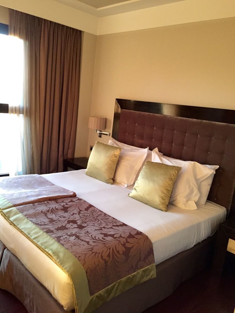 Hotel Jardin Real De Mirasierra *