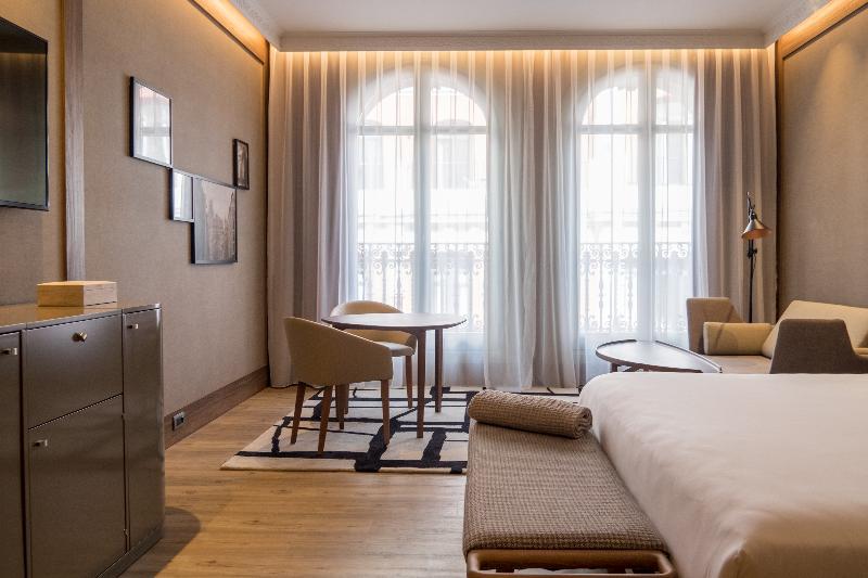 Circulo Gran Via, Autograph Collection (adults Only)