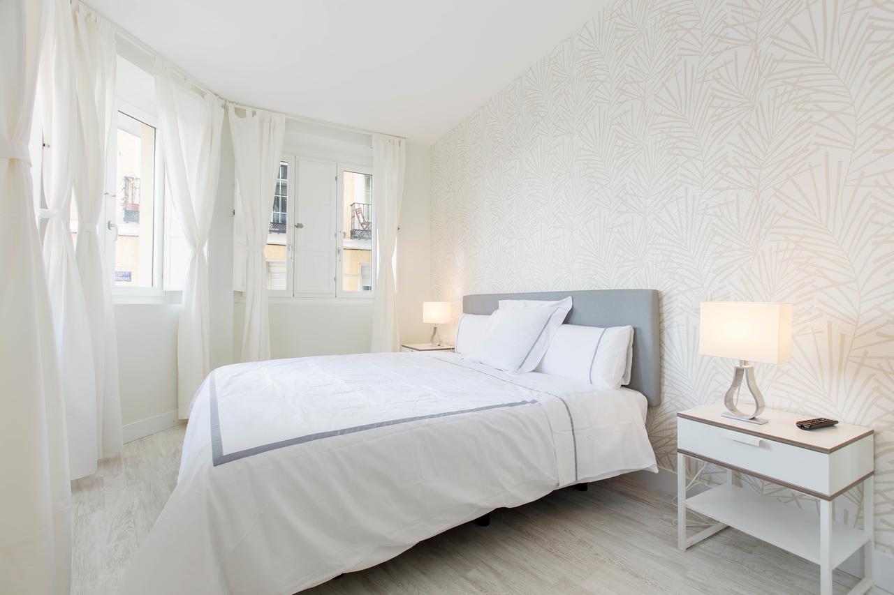 Bookinmadrid Com - Cascorro Sq 18 Pax *