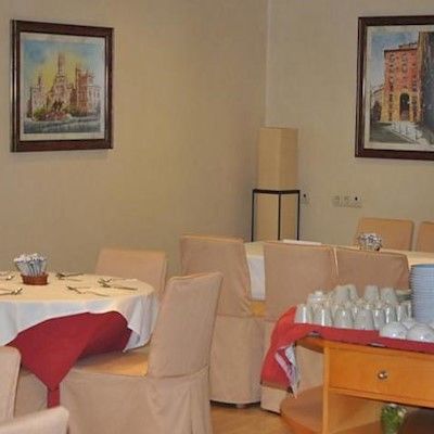 Hotel Infanta Mercedes