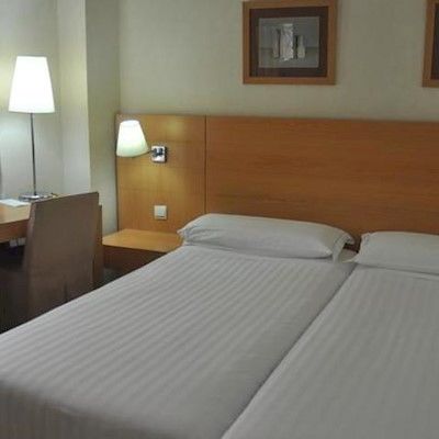 Infanta Mercedes Hotel