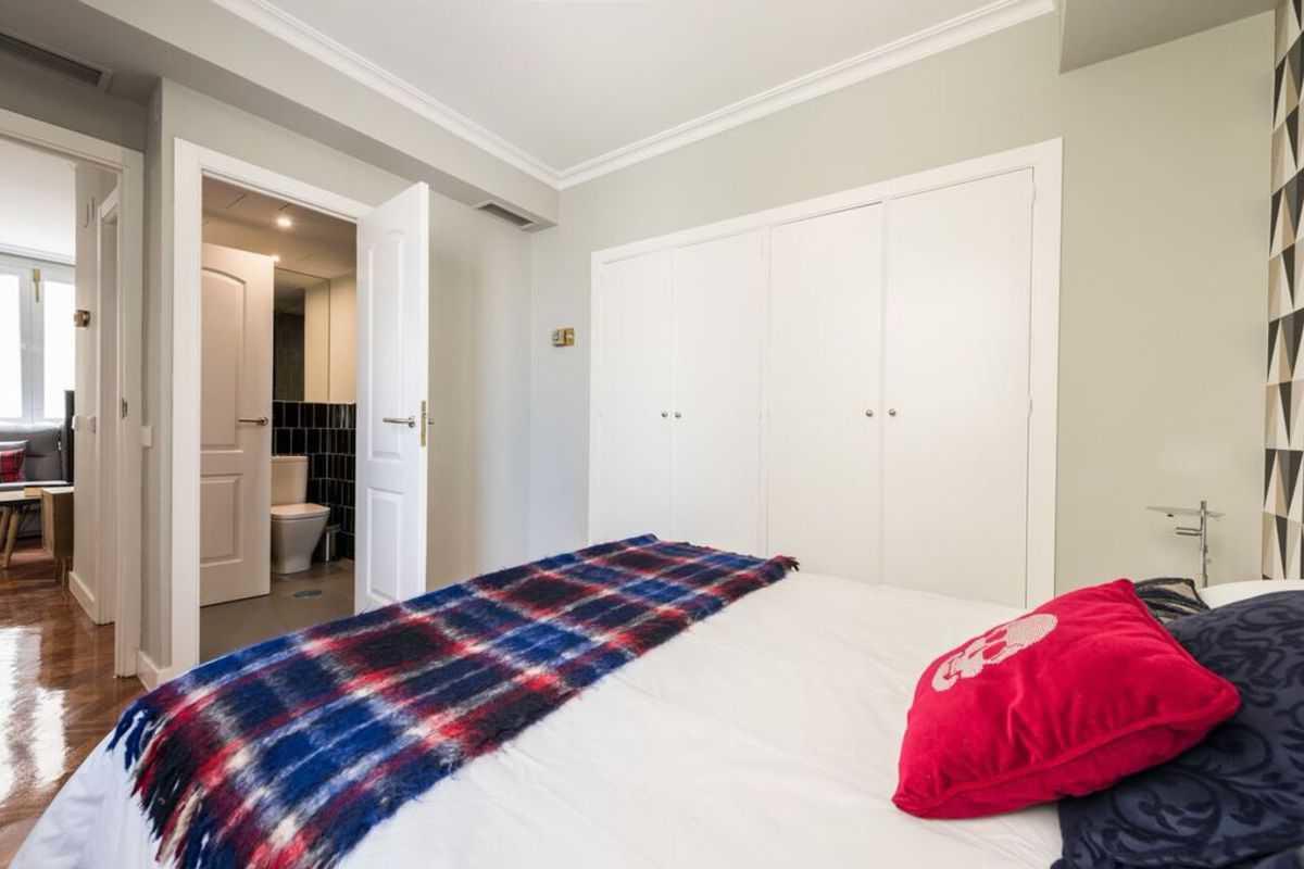 - Alcala 99 Apartment *
