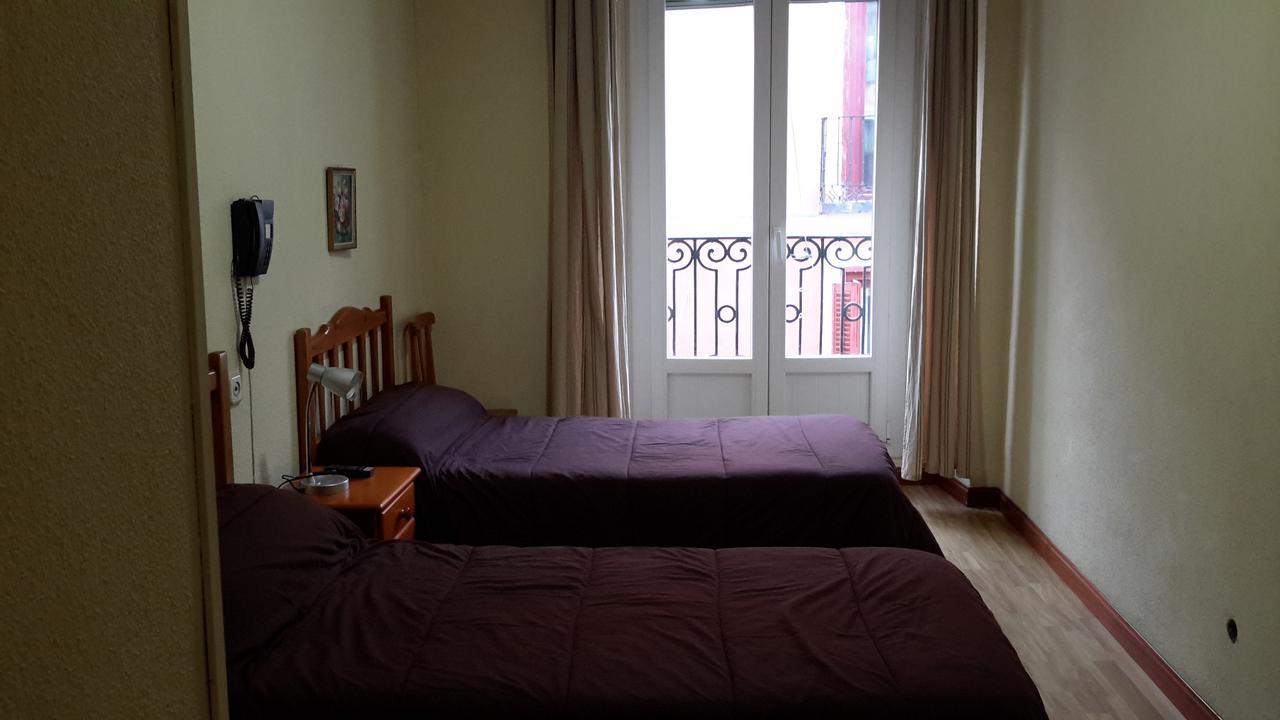 Guest house Rio Parana Madrid