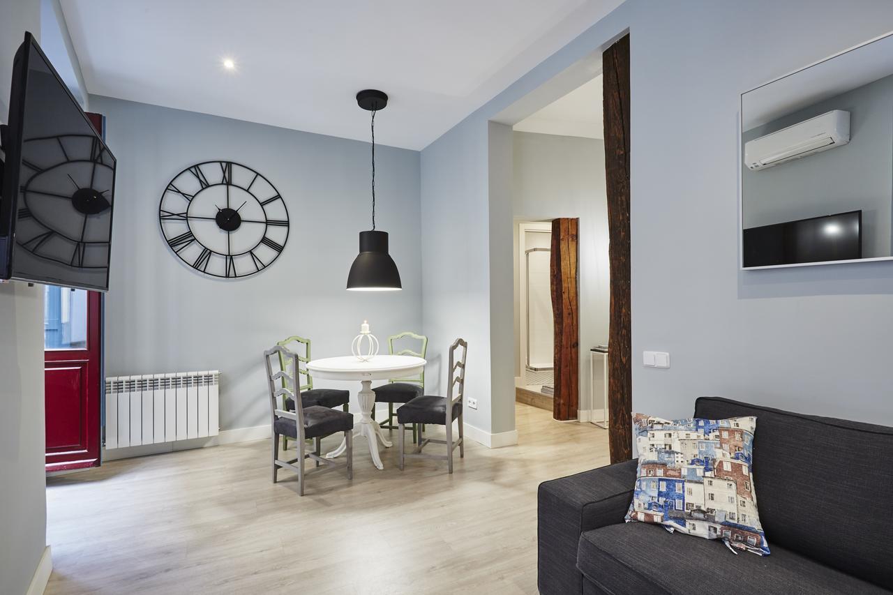 Leeways In Fucar Apartment *