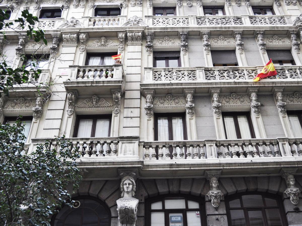 Pensión Grand Via House