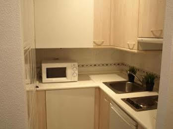 Stylish Aparthotel 3*