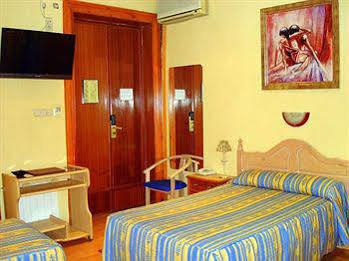 Ch Plaza D'ort Iv Guest house *