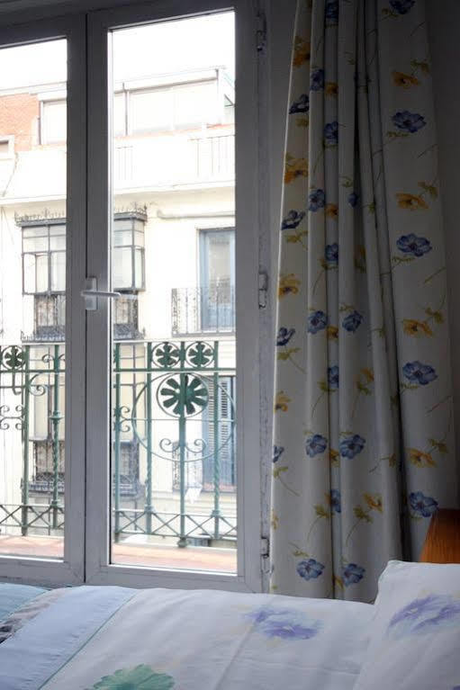 Ch Bueno Guest house Madrid