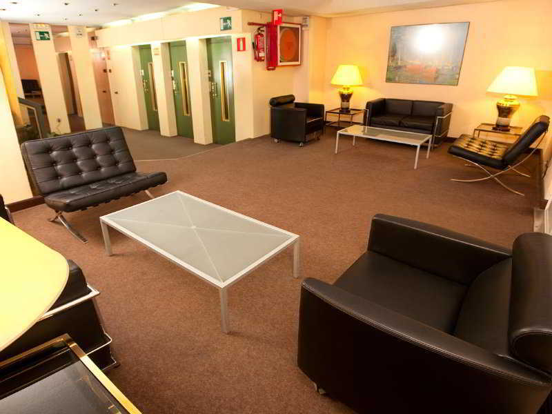 Tribu Malasana Aparthotel