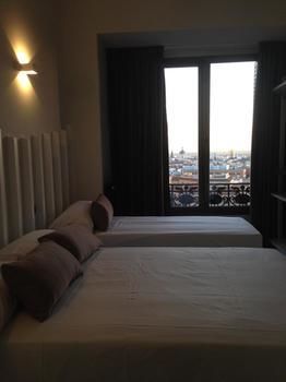 Gran Via 44 Hostel *
