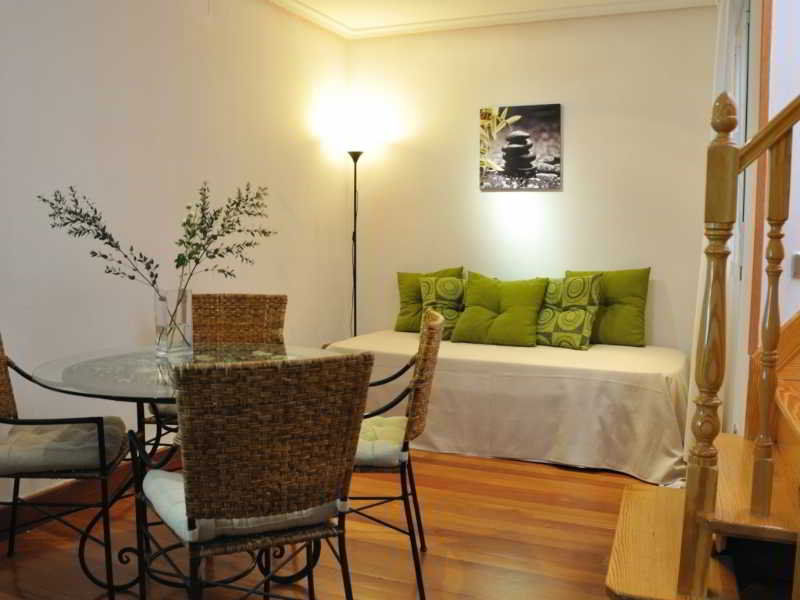 Apart-hotel New Point