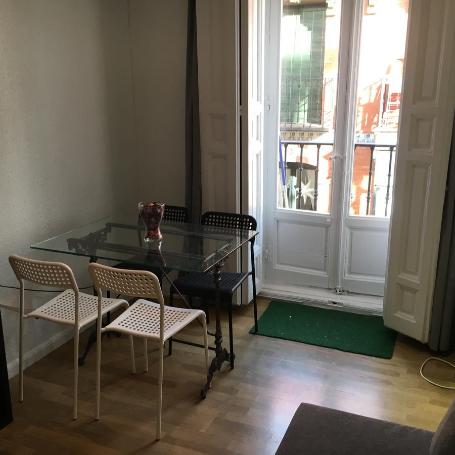 Apartamento Calle Atocha-jacinto Benavente Madri
