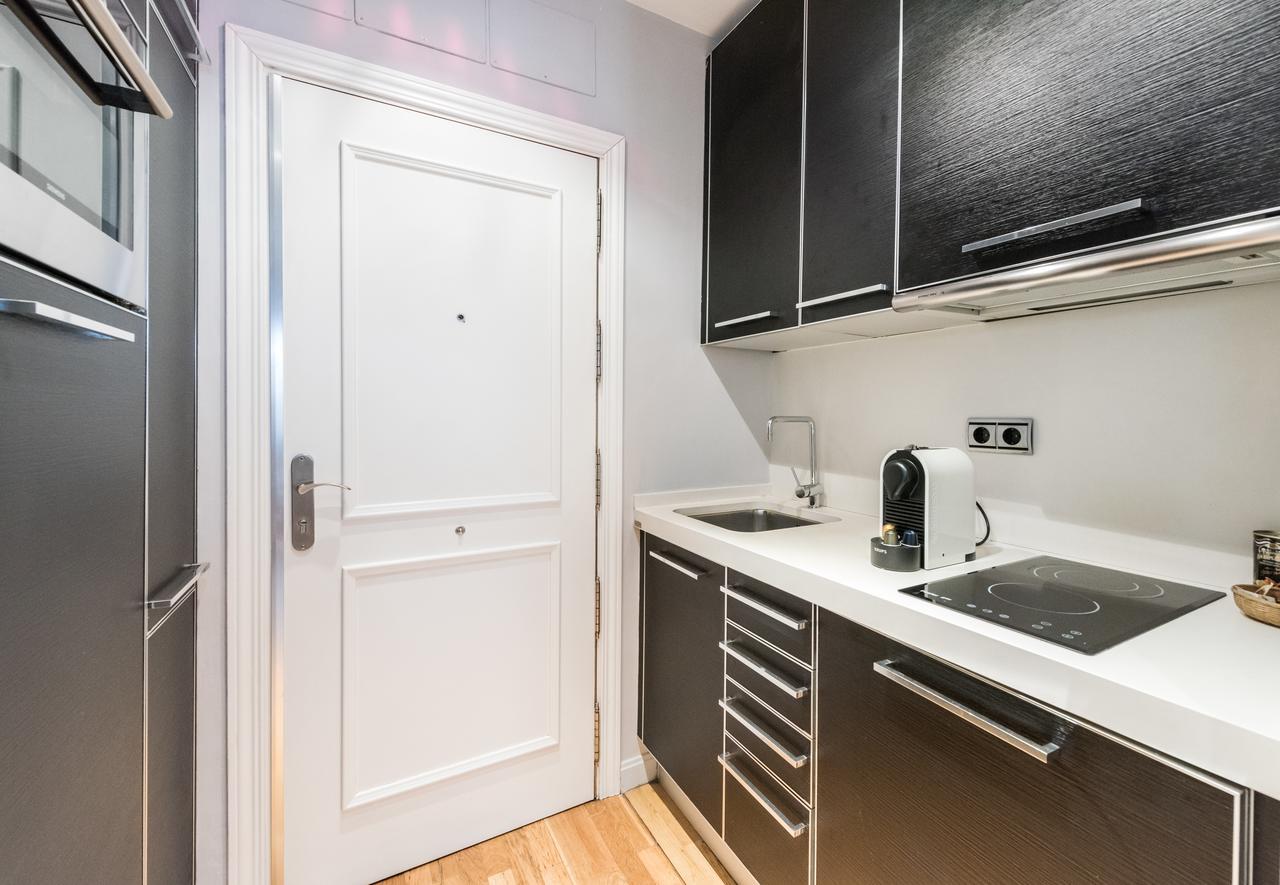 Chic Gran Via Calle Desengano Apartment