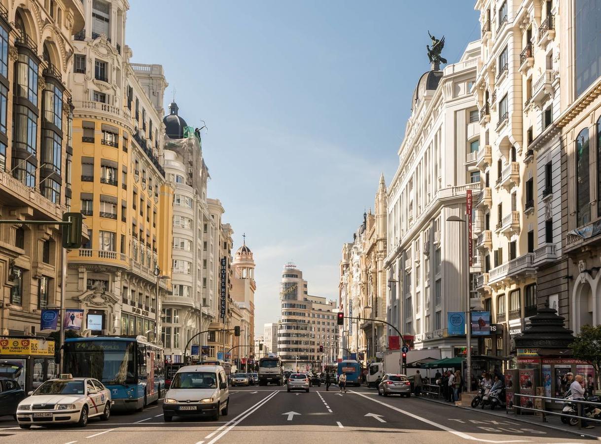 M&f Gran Via 3 Hab Lejlighed Madrid