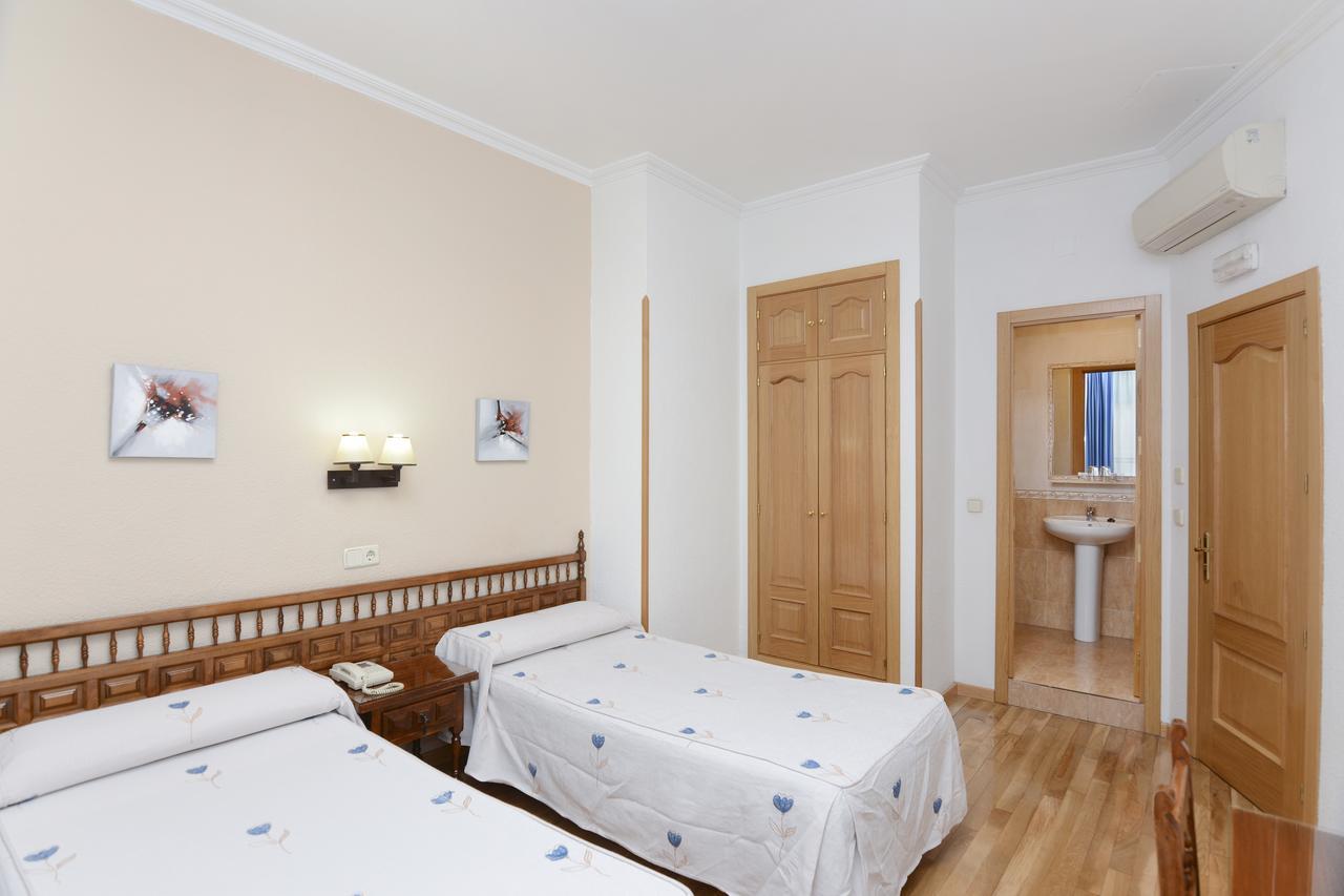 Biarritz Guest house 2*