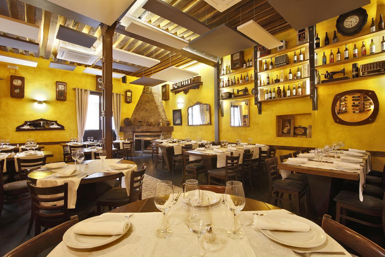 Guest house Alhambra 3*