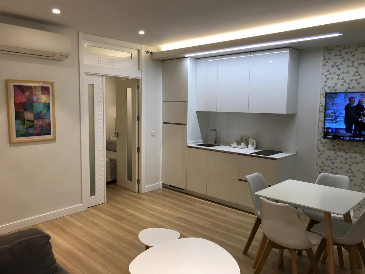 Apolo Apartment *