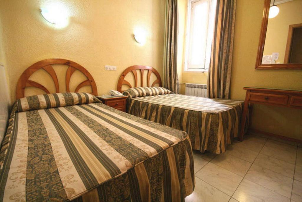 Casa de hóspedes La Perla Asturiana Madri