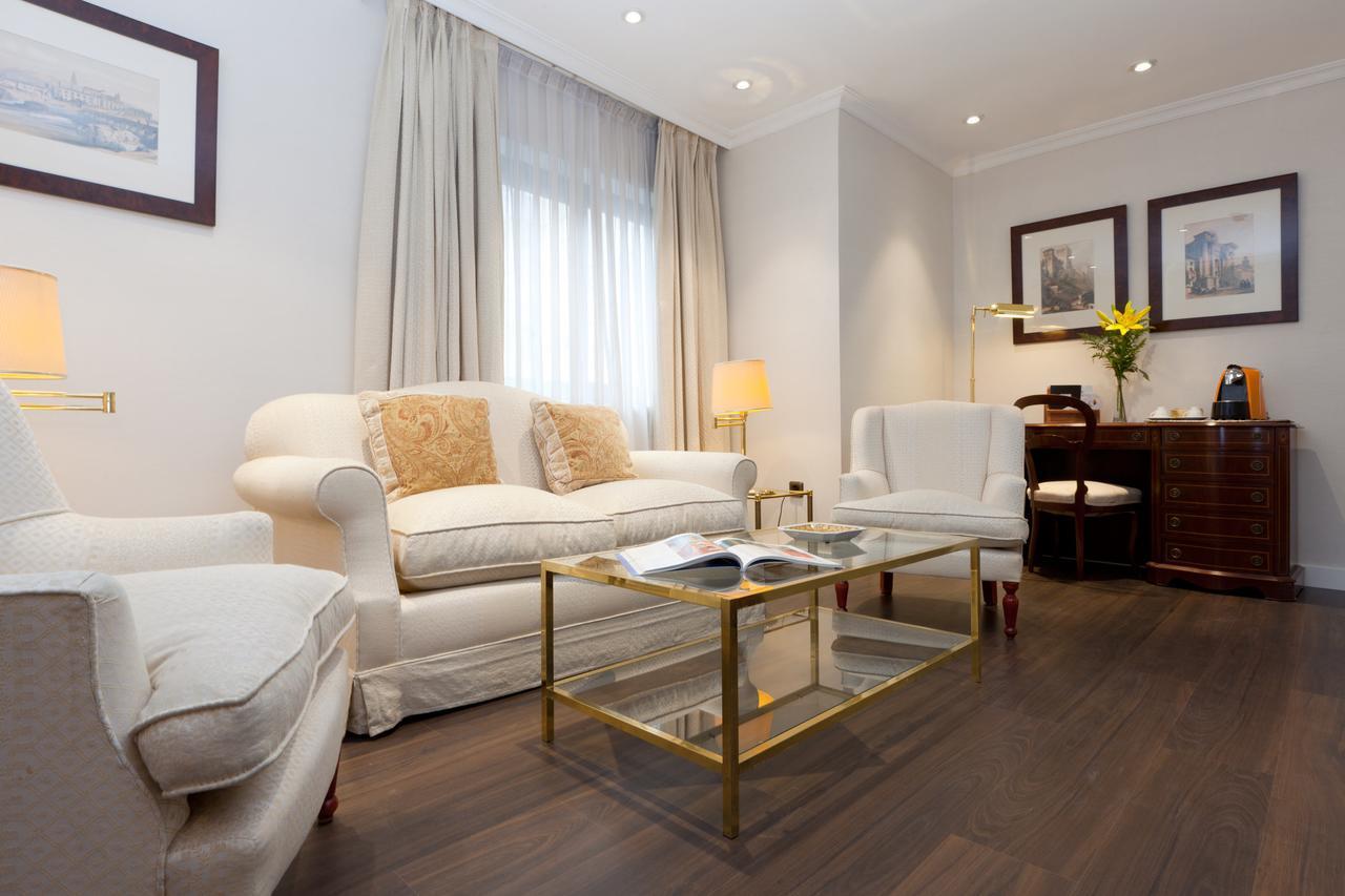 Praga Hotel