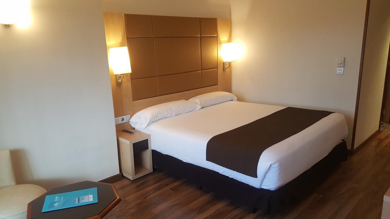 Hotel Senator Barajas Madrid