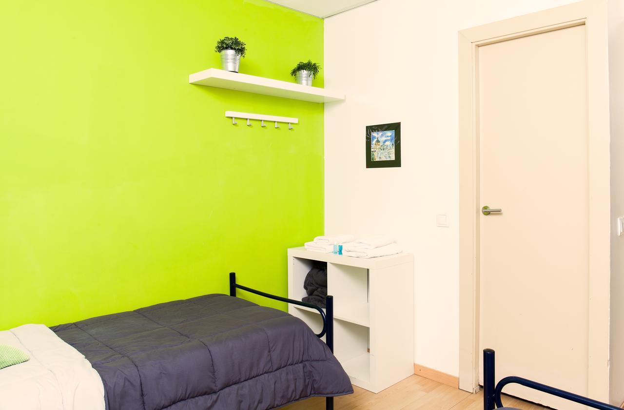 Cats Chill Out Hostal Madrid