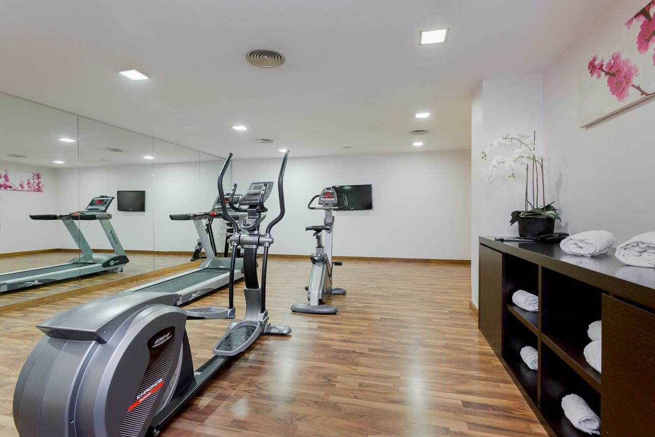 Exe Moncloa Hotel 4*