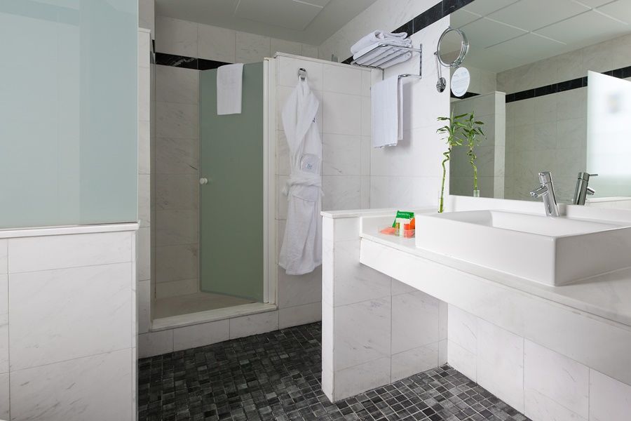 Avani Alonso Martinez Hotel 4*