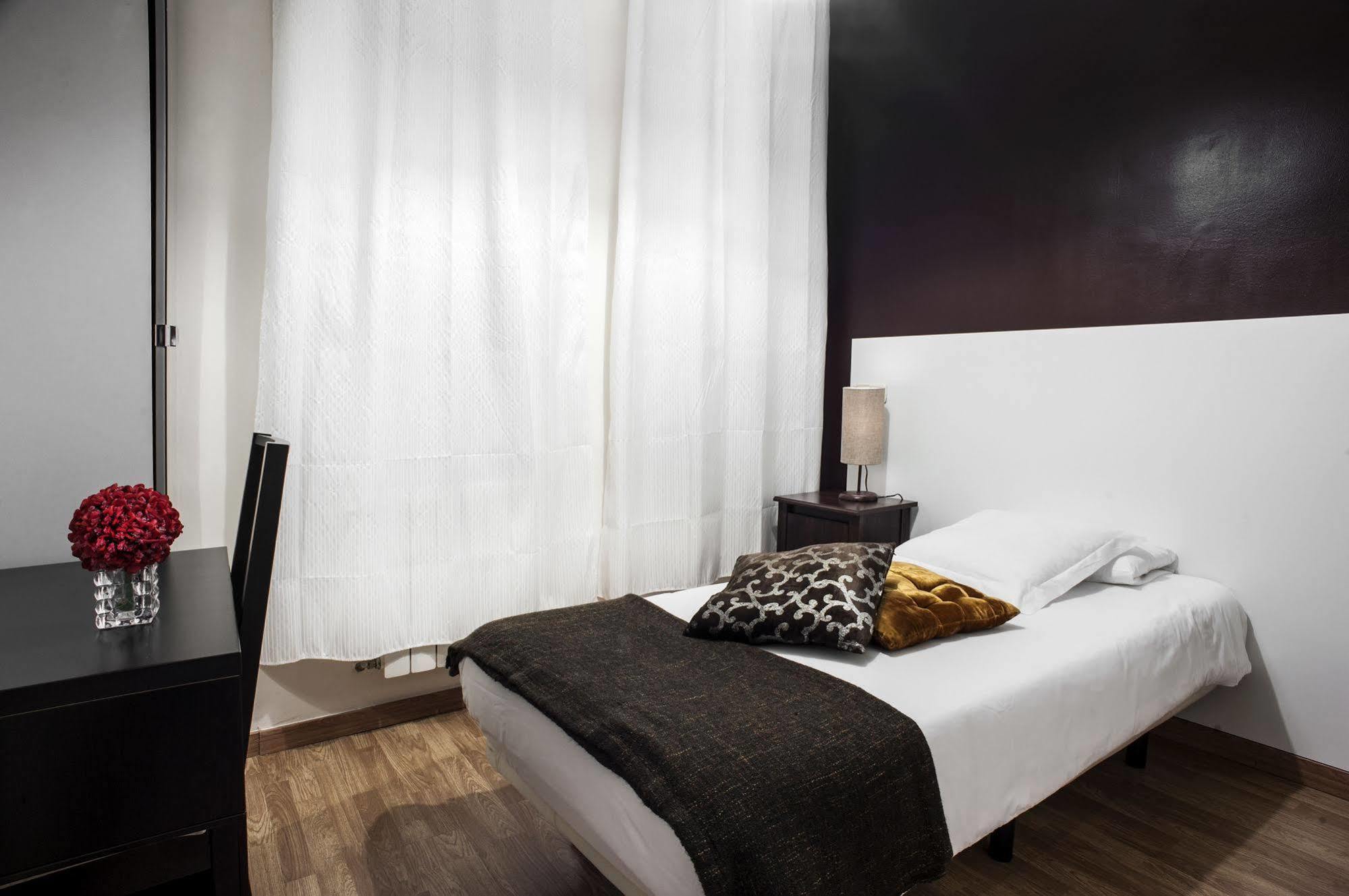 Guest house Thc Gran Via Madrid
