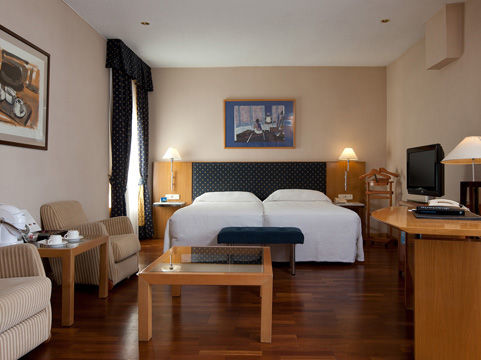Nh Chamberi 3*