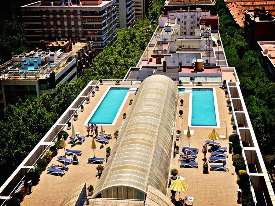 Pierre & Edificio Eurobuilding 2 Apartamento
