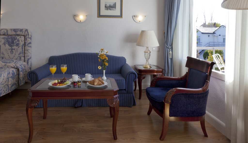 Osuna Hotel