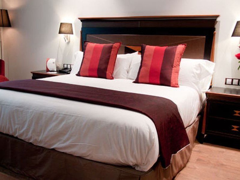 Crowne Plaza Airport 4* Madri