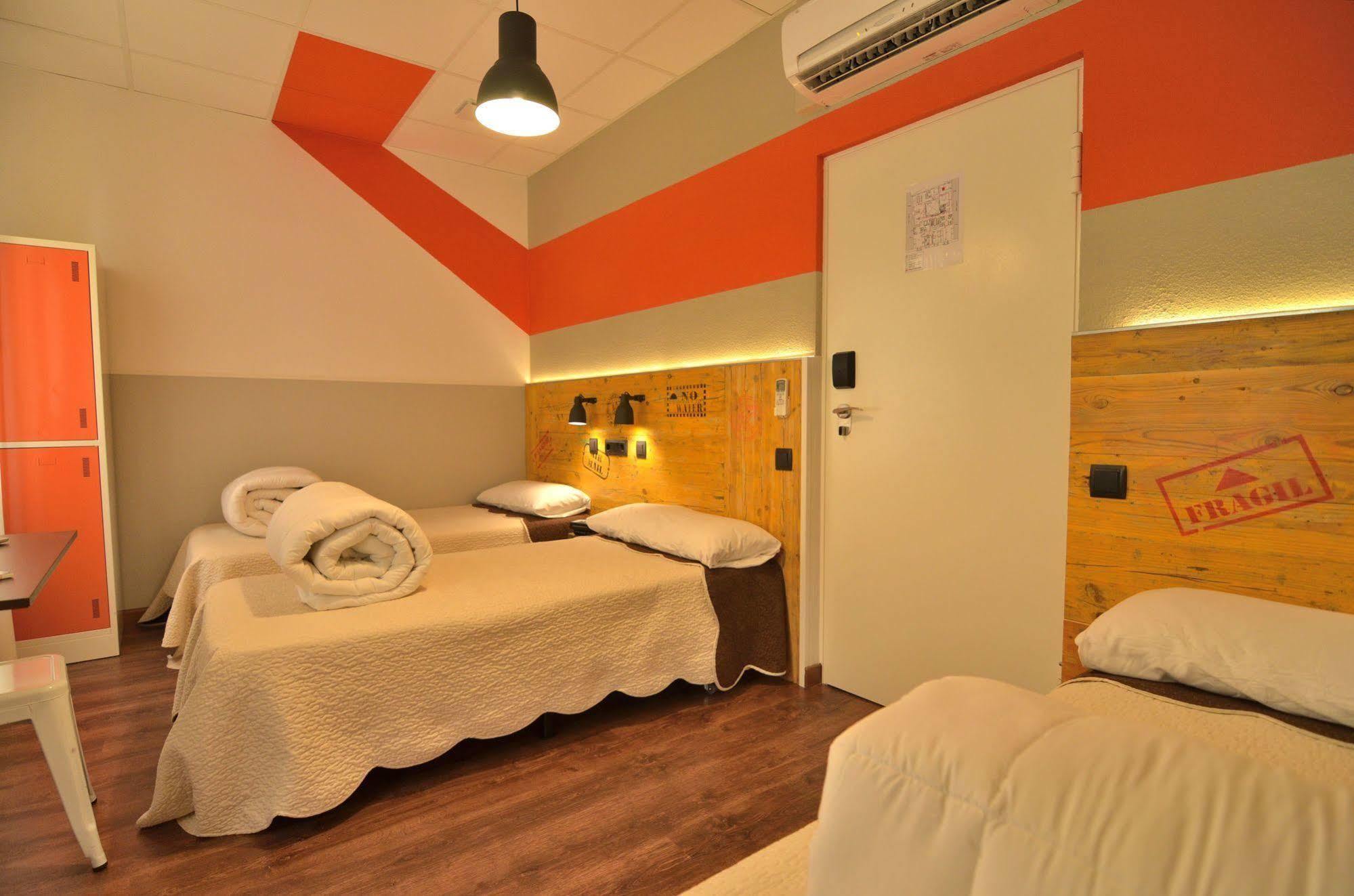 Far Atocha Albergue Madri