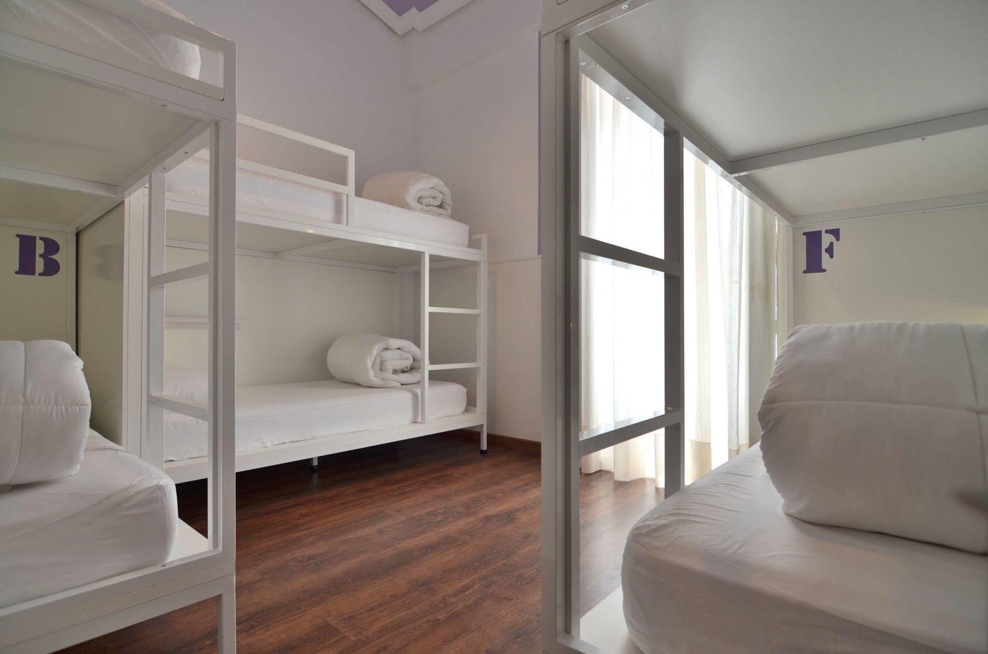 Far Atocha Albergue Madri