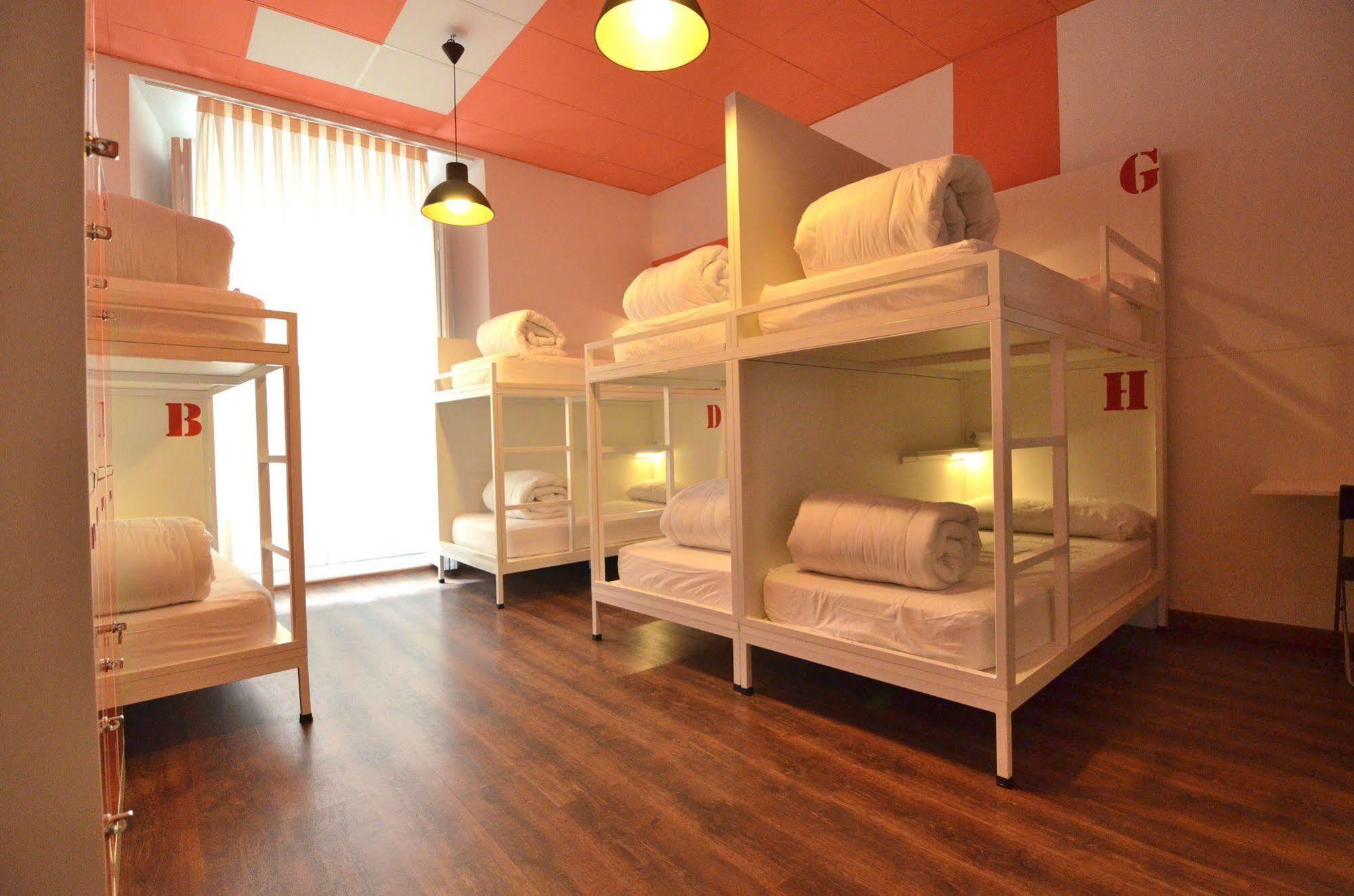 Far Atocha Albergue Madri