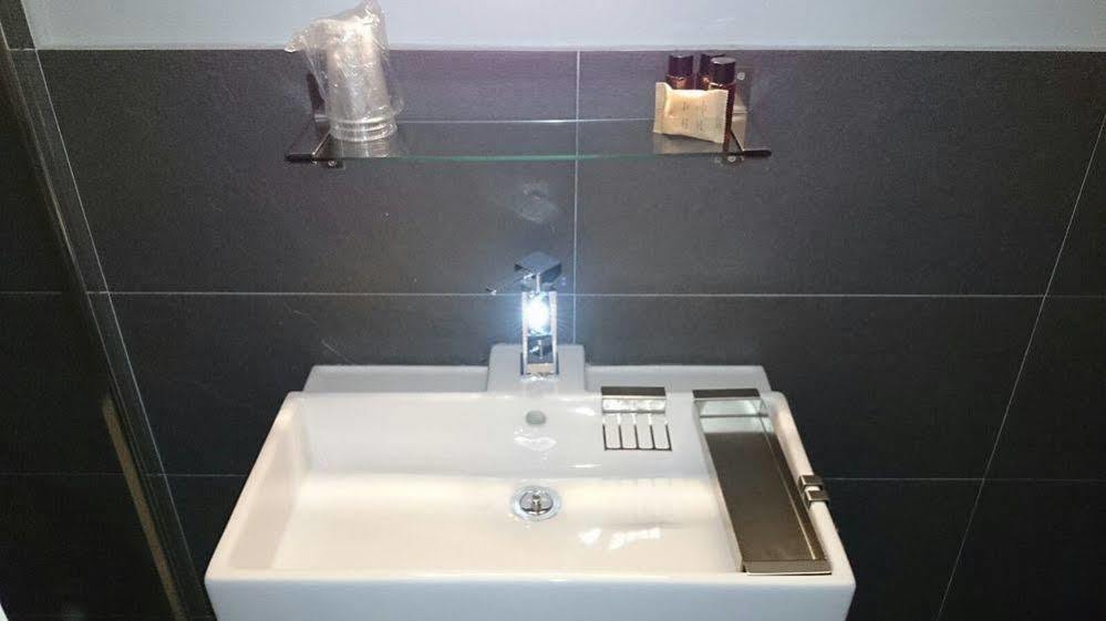 Hotel Diezmadrid
