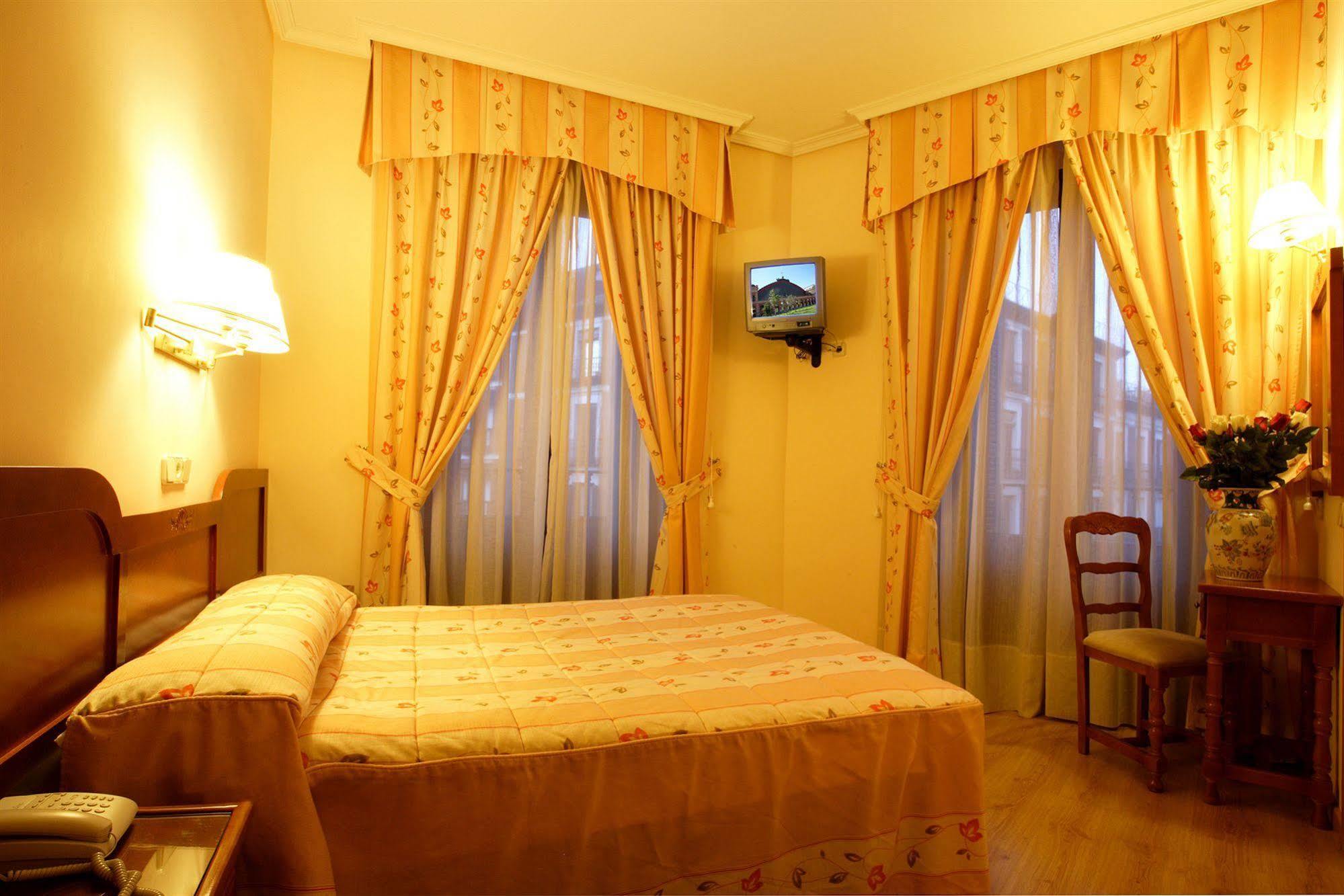 Sil & Serranos Hotel Madrid