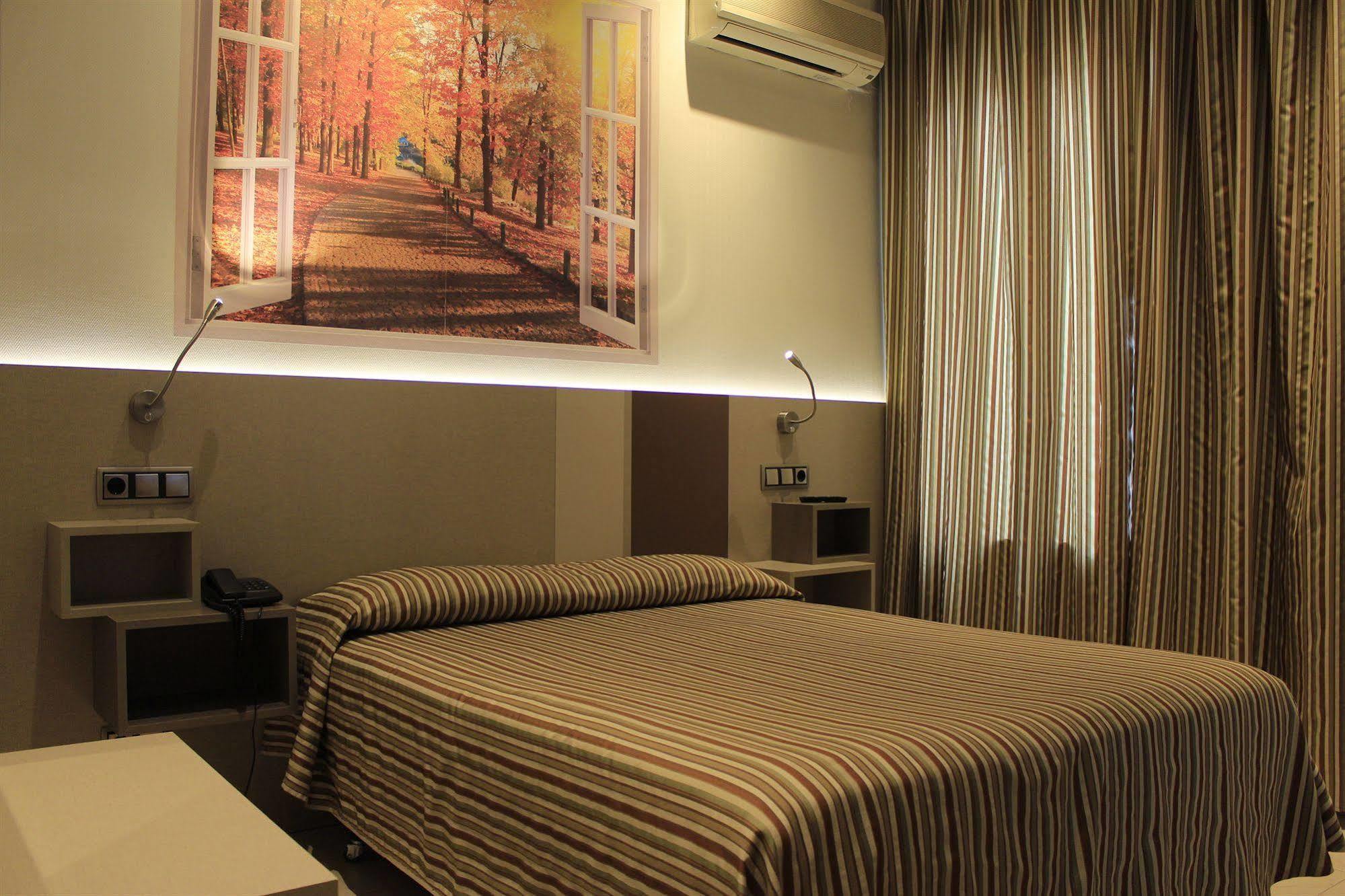Atocha Almudena Martin Guest house Madrid