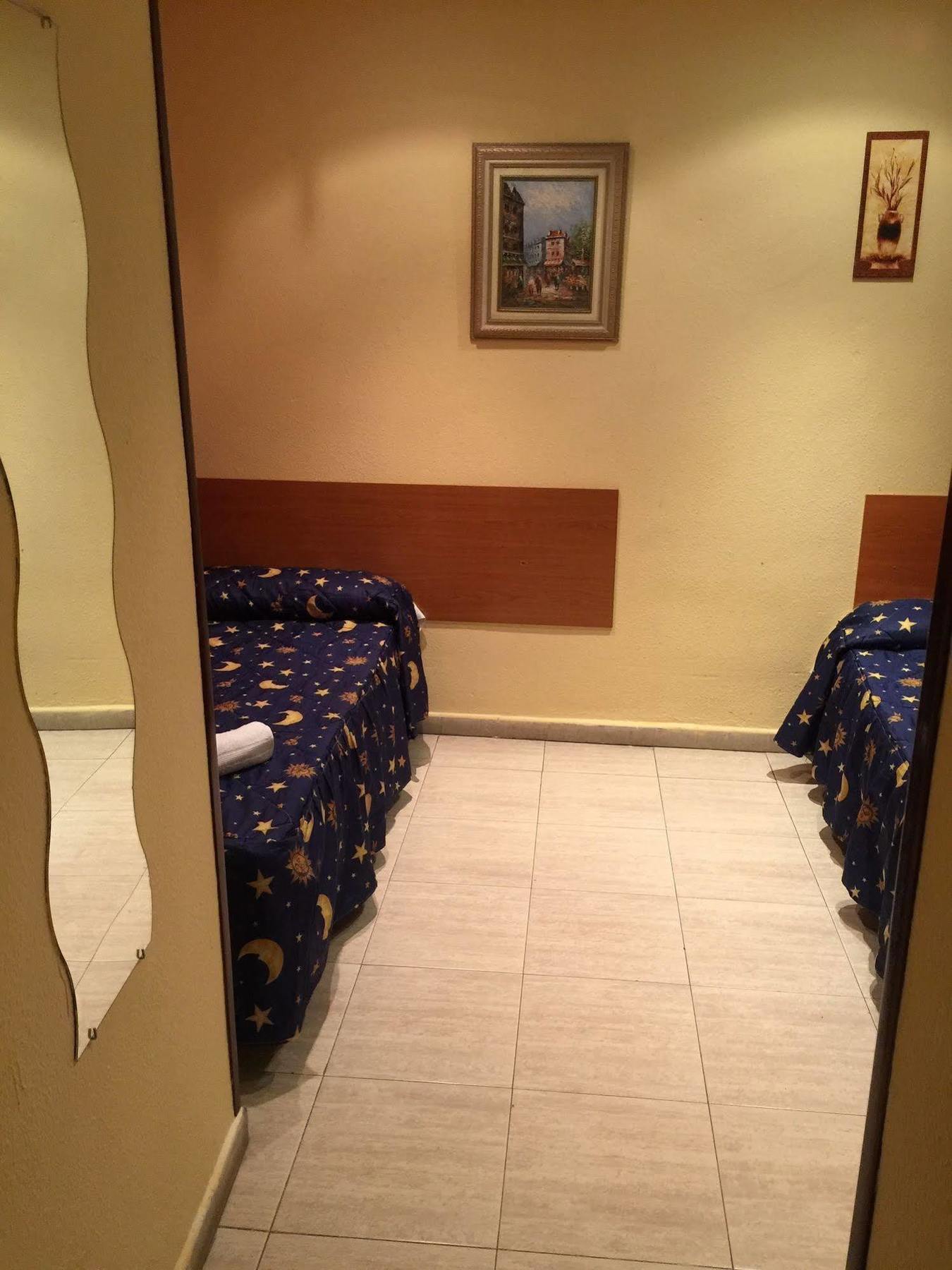 Apartamentos Sleeping In Madrid Apartment Madrid