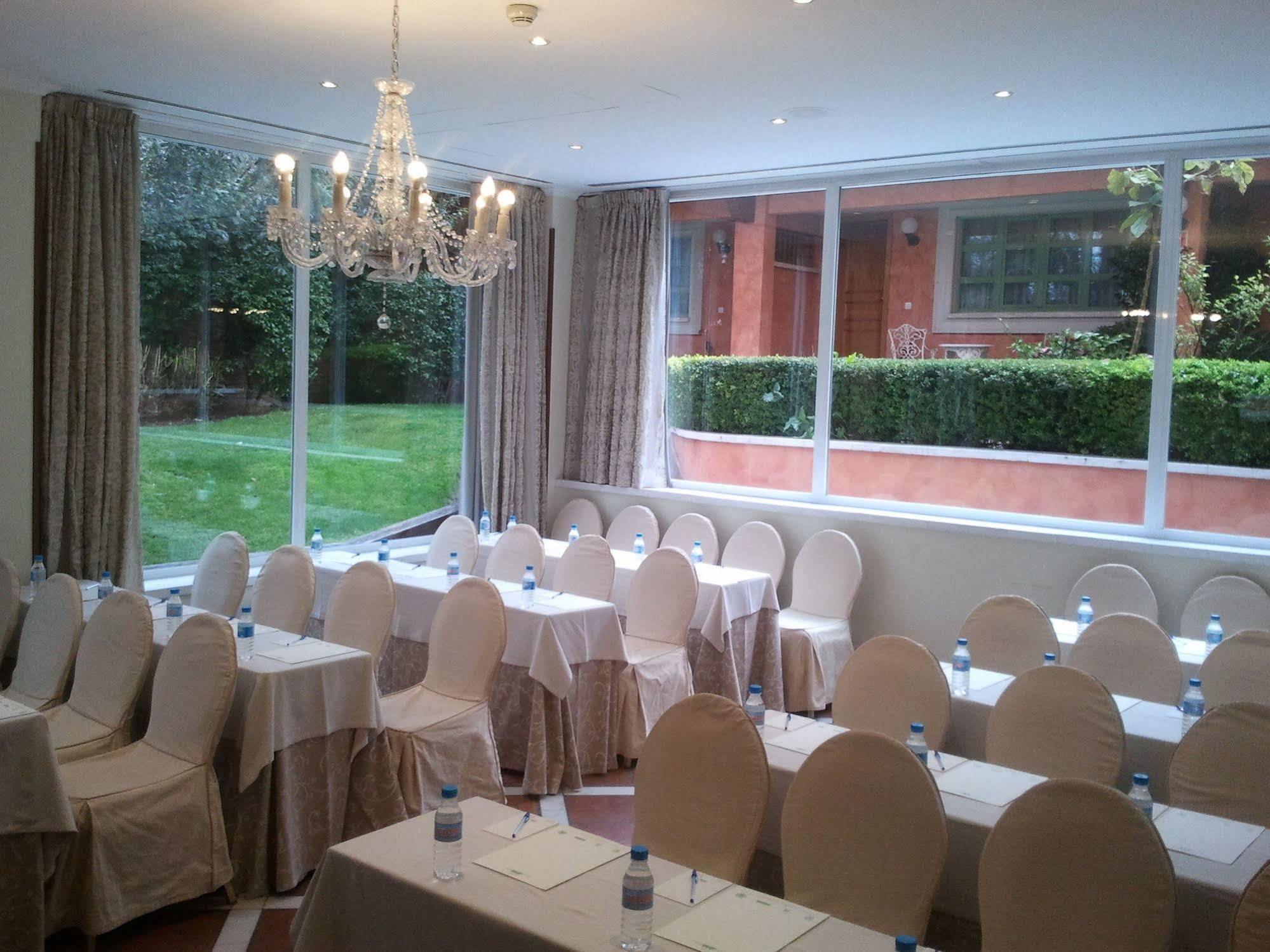 Hotel La Quinta De Cedros 4*
