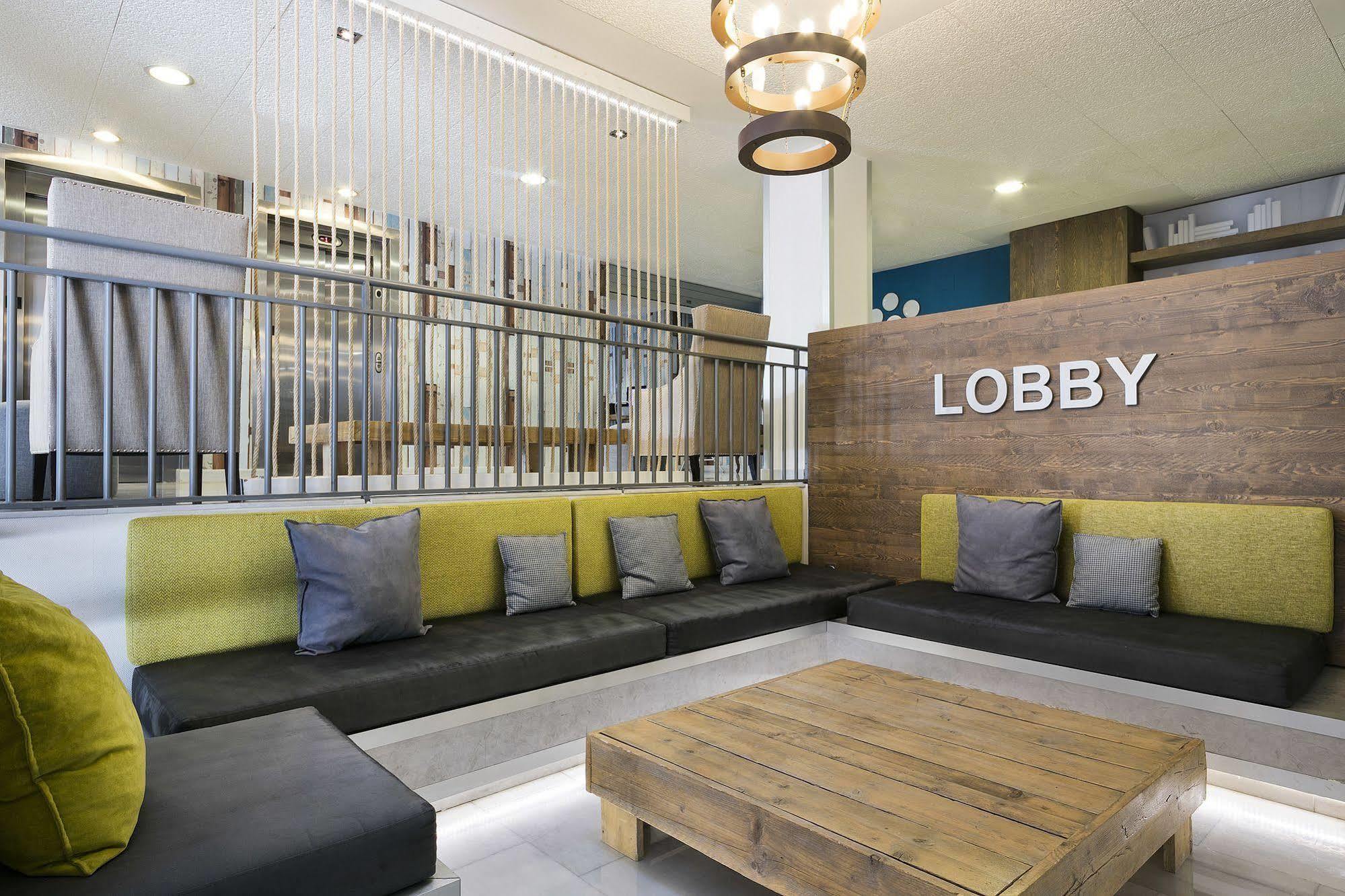 Lejlighedshotel Airport Suites, Affiliated By Melia Madrid