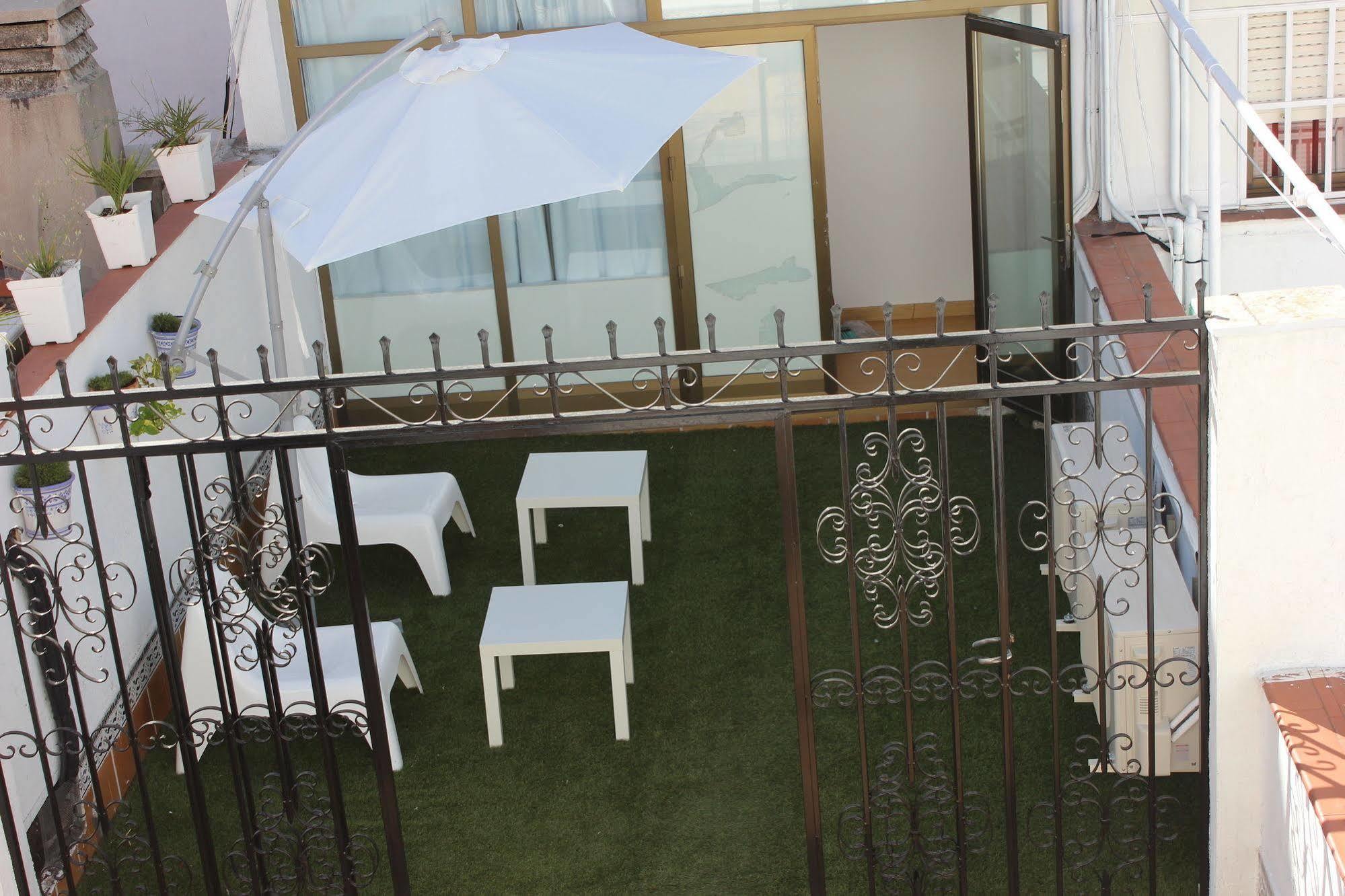 Casa de hóspedes Falfes Madri