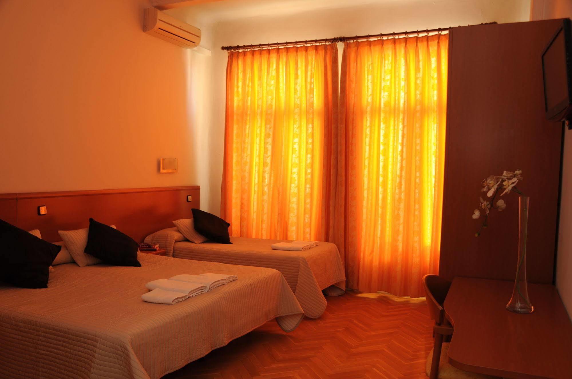 Guest house Luis Xv Madrid