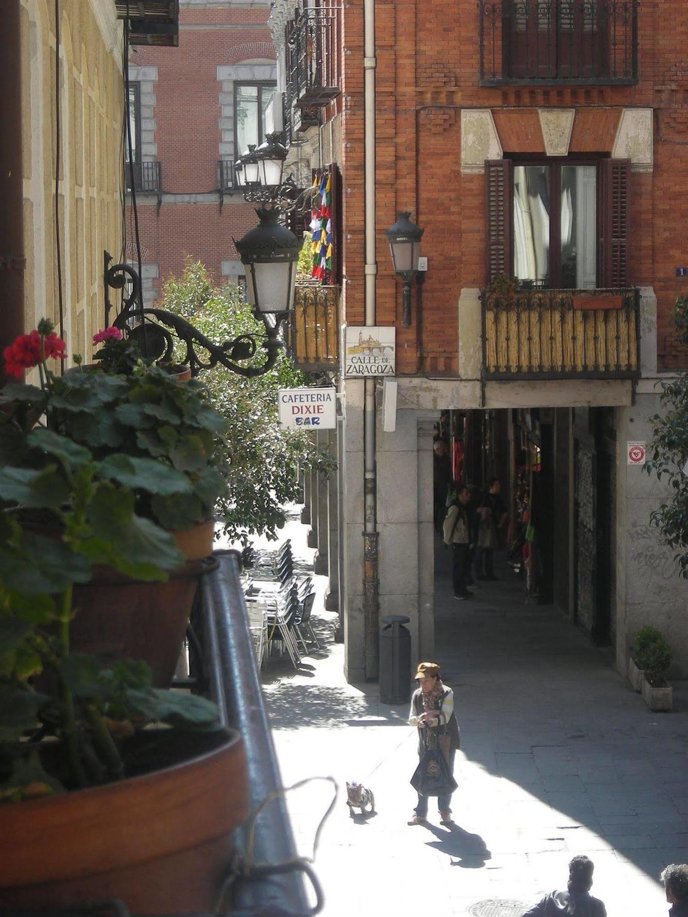 Guest house Comercial